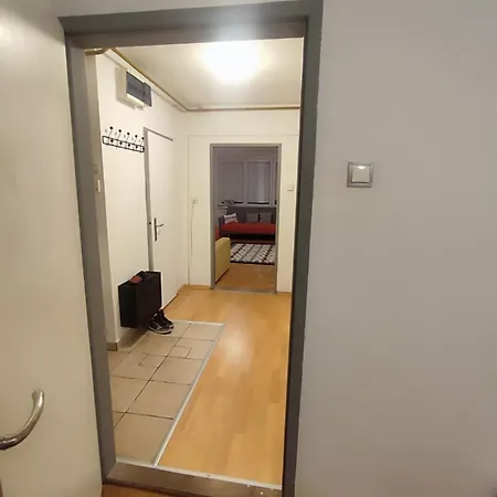 Cassa De Familia Apartament