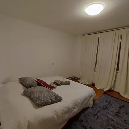 Cassa De Familia Apartament *